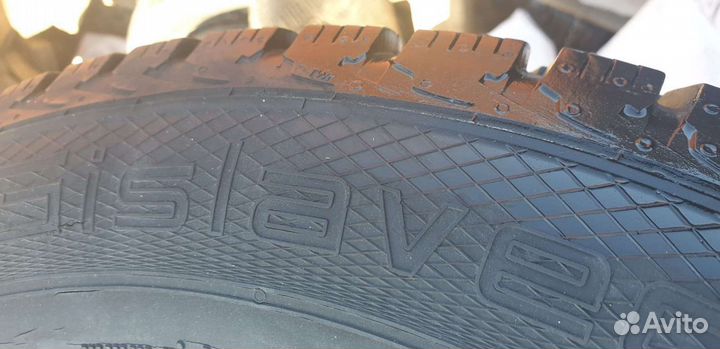 Комплект зимних колес r16 215 65