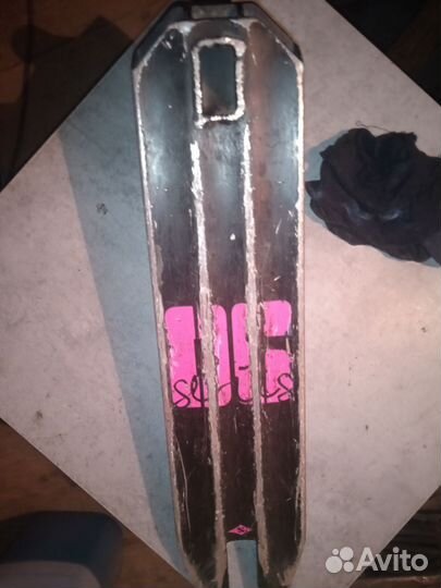 Дека для трюкового самоката