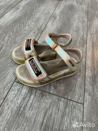 Босоножки для девочки 28 размер