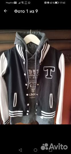 Женская куртка с худи