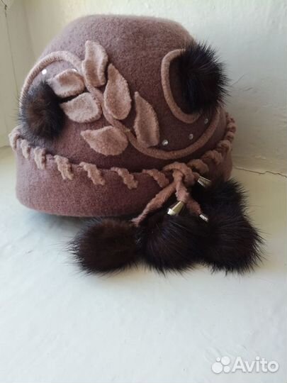 Теплая женская шапочка