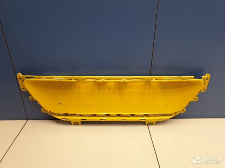 Накладка заднего бампера под номер Bentley Contine