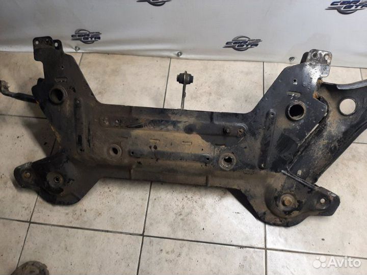 Подрамник Лада Веста 21129 2017