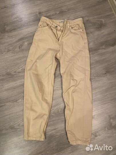 Джинсы бананы