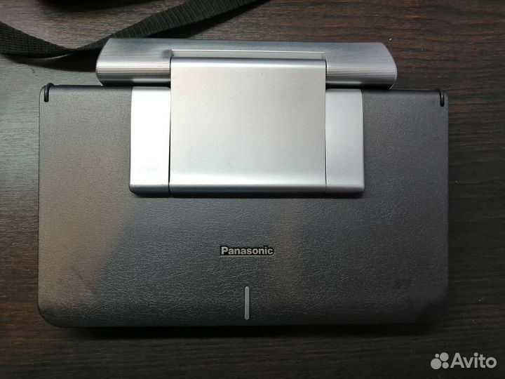 Портативный видеопроигрыватель Panasonic DVD-LS82