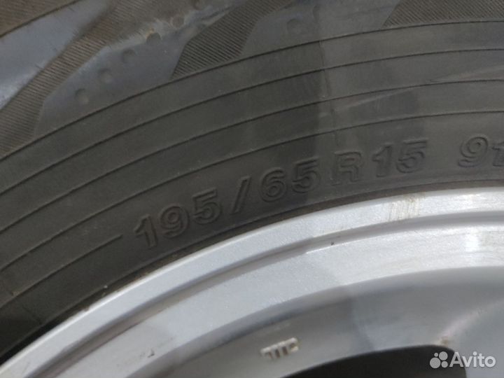 Yokohama BluEarth RV-03 195/65 R15 91H