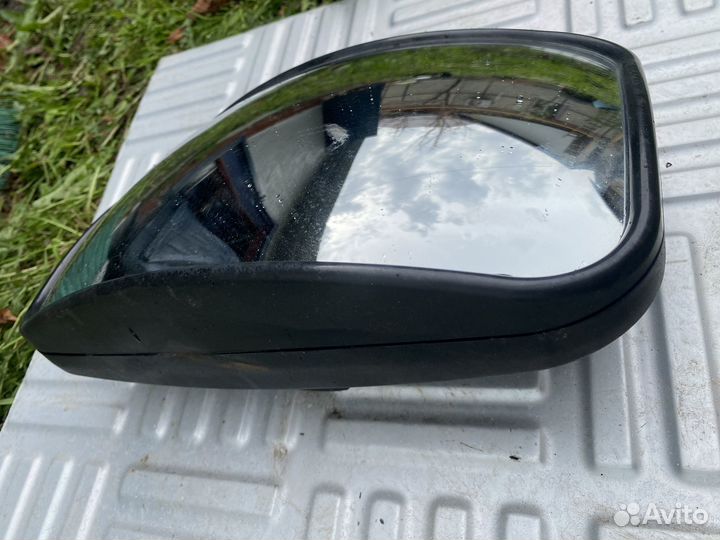 Боковое зеркало на камаз
