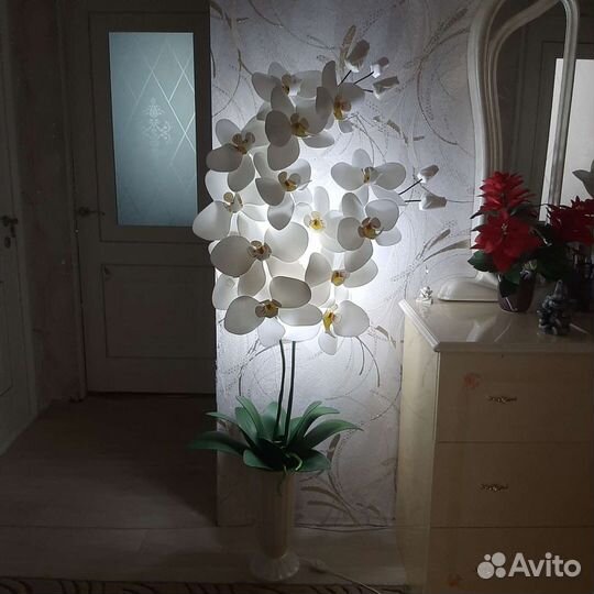 Светильник орхидея