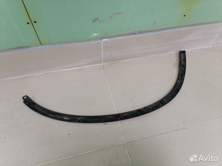 Накладка на крыло передняя левая Honda Cr-V RE