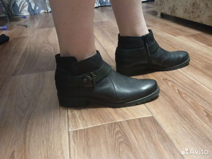 Ботинки осенние женские 40 размер натуральная кожа