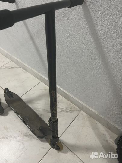 Трюковой самокат tech team tt duke 303