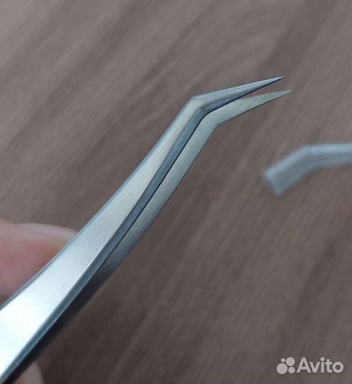 Пинцет для наращивания ресниц