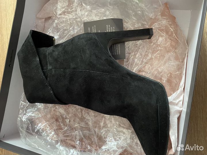 Полусапожки велюр. Новые. Куплены в Италии