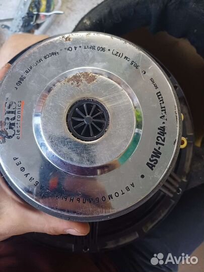 Сабвуфер oris