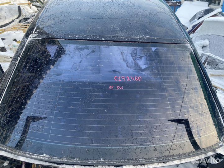 Заднее стекло