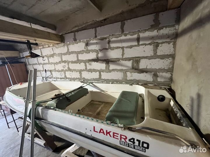 Моторно-гребная лодка laker T410Plus