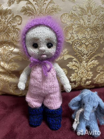 Кукла пупс вязаная
