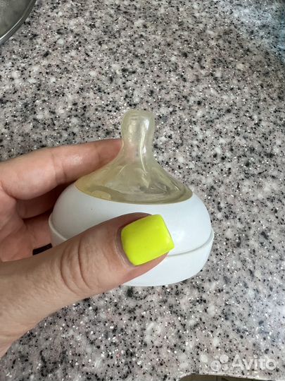 Молокоотсос avent ручной