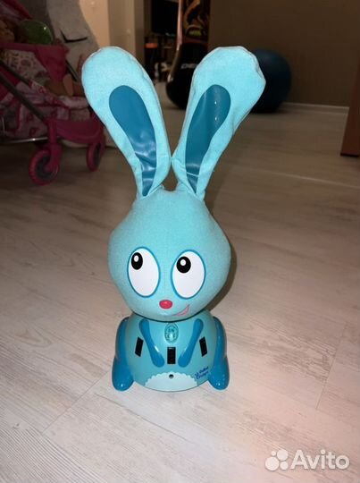 Заяц, попугай, собачка, пылесос hasbro