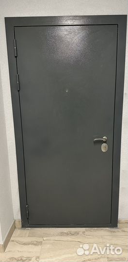 Дверь входная металлическая