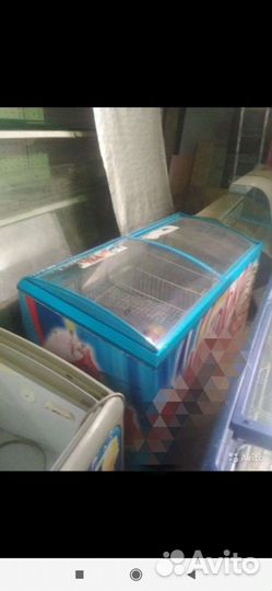 Холодильное оборудование.Витрины,Морозильные лари