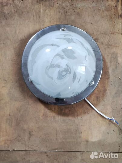 Светильник потолочный