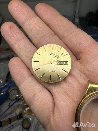 Наручные часы Omega