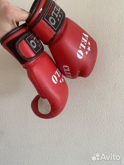 Боксерские перчатки velo