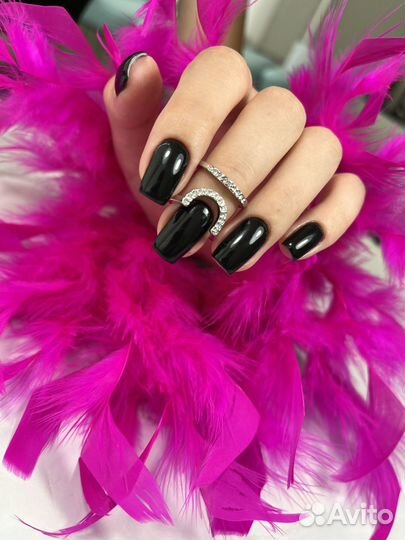 Маникюр и педикюр гель лак