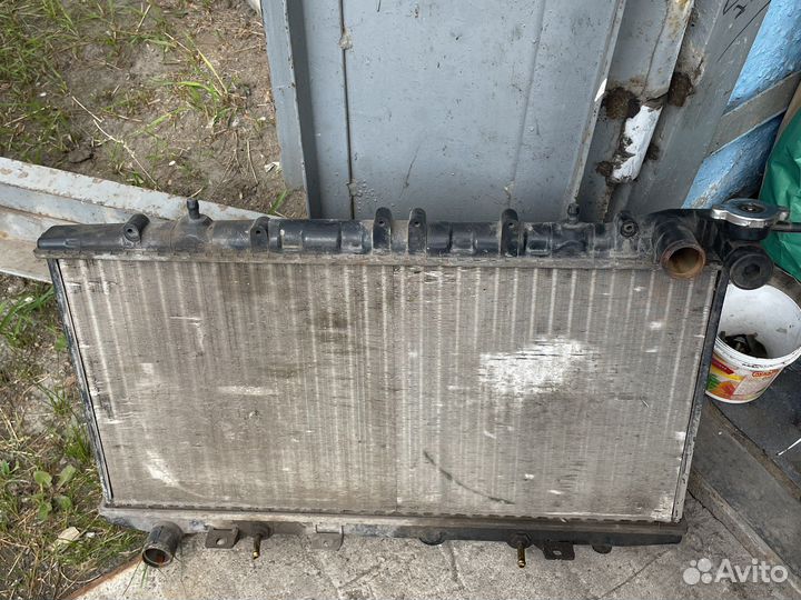Радиатор охлаждения nissan pulsar