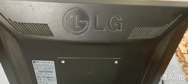 Монитор lg flatron l1750sq-sn