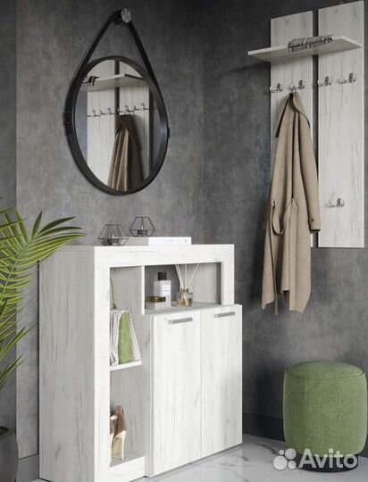 Прихожая новая