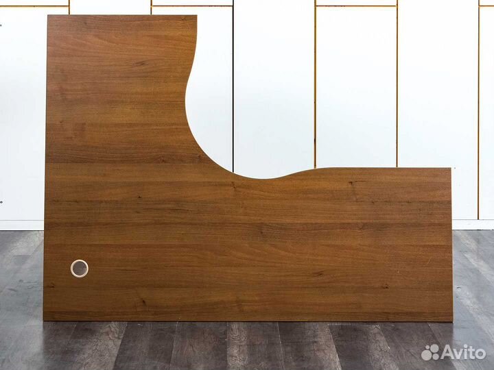 Стол под компьютер