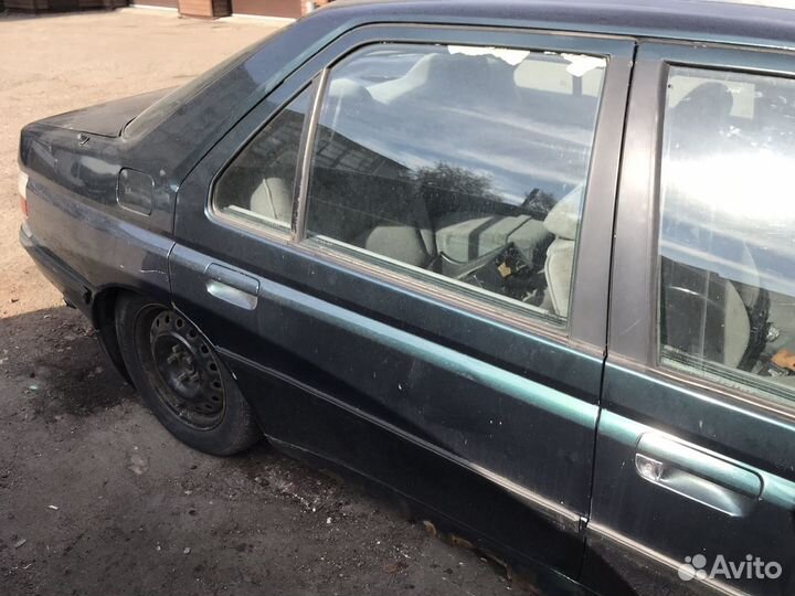 Дверь задняя правая Peugeot 605