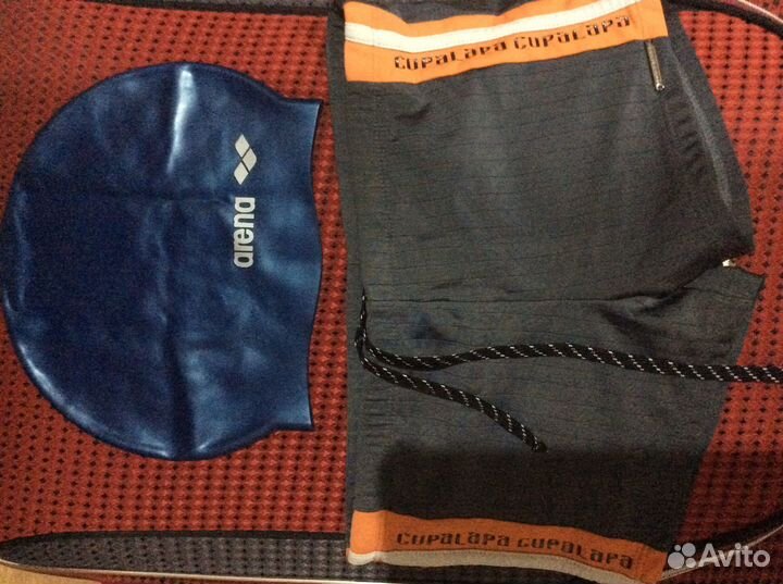 Плавки и шапочка для плавания на 6-7 лет