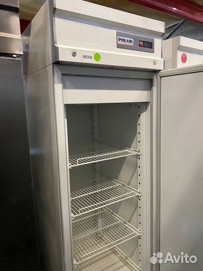 Холодильный шкаф