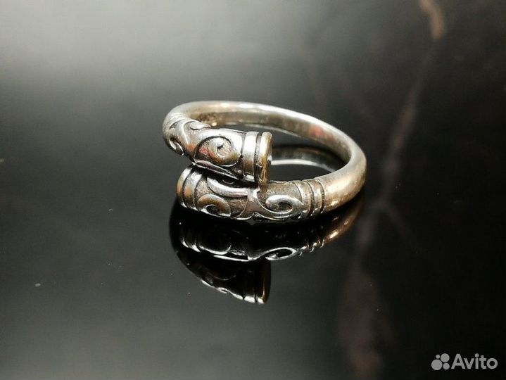 Серебряное кольцо 925 пробы массой 5.1 грамма (Р19