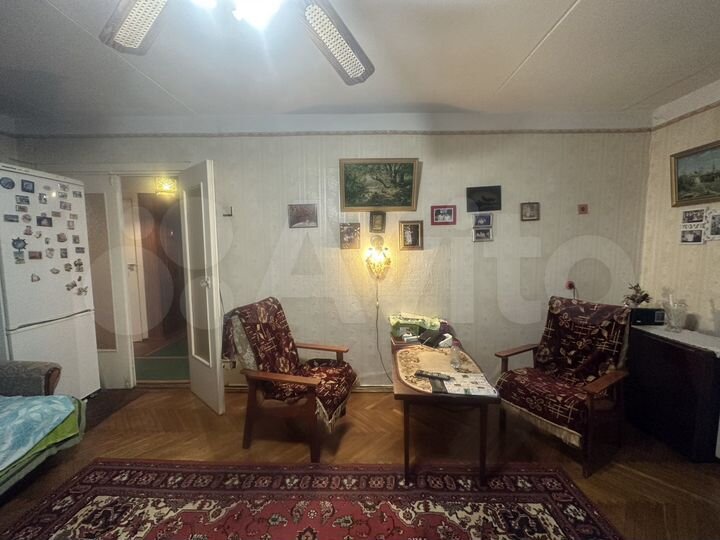 3-к. квартира, 60 м², 2/5 эт.