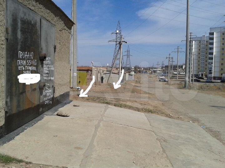 Машиноместо, > 30 м²