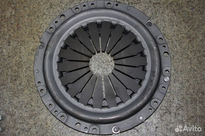 Корзина сцепления Валдай Газ 4301 1601090 20