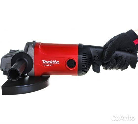 Угловая шлифмашина Makita M0921