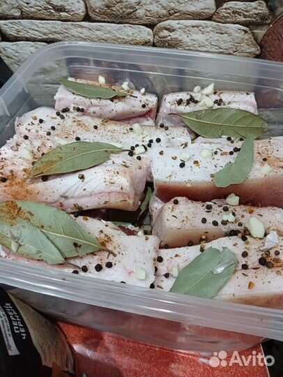 Продаётся домашнее соленое сало