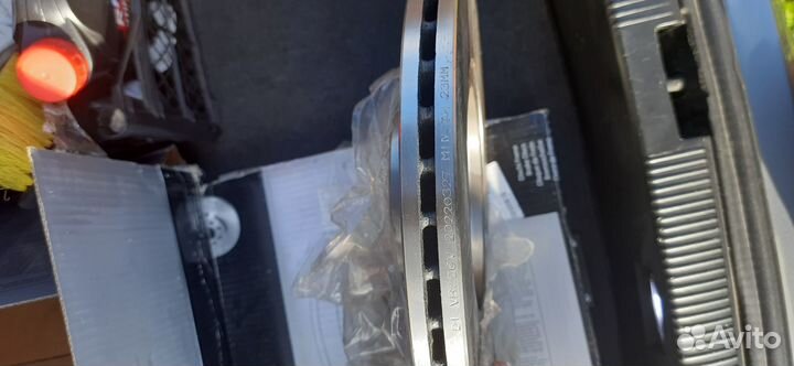 Передние тормозные диски