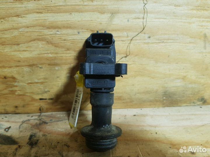 Катушка зажигания Nissan Laurel GC34 RB25DE 1996