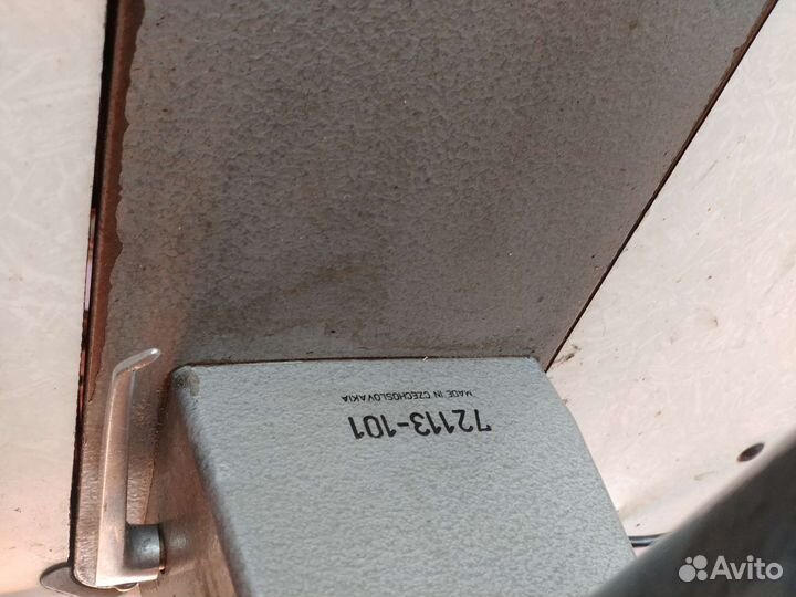 Швейная машина minerva