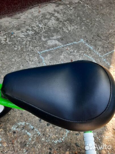 Детский трехколесный велосипед бу