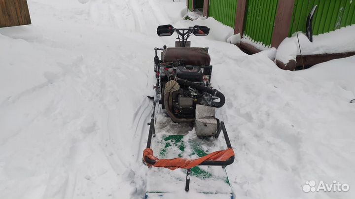 Мотобуксировщик