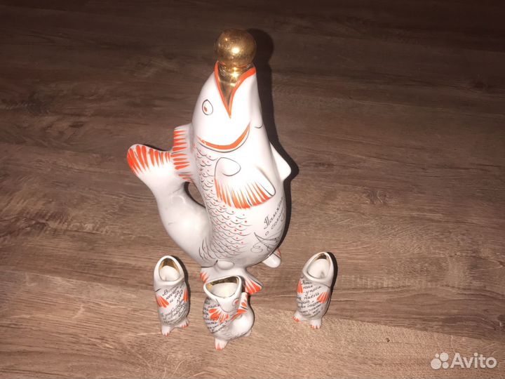 Графин рыбка и 3 рюмки