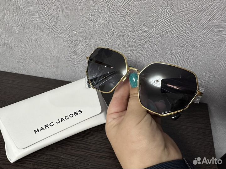 Marc jacobs Grey Gradient Geometric