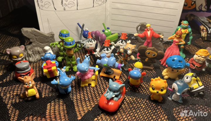 Игрушки киндер сюрприз